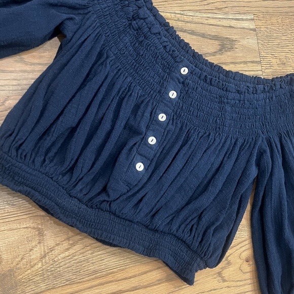Like New [We The Free ✵ People] Navy Blue Off Shoulder Smocked Crop Top | Small - Picture 3 of 15